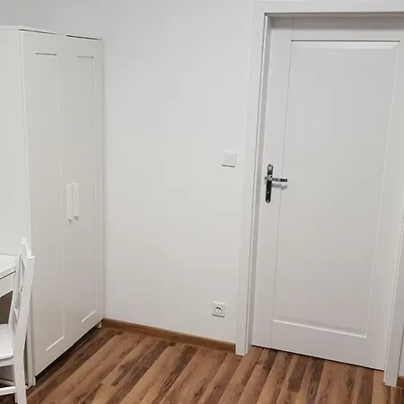 Nr 15 - 2 Z Prywatnymi Lazienkami Centrum Apartamento Poznań
