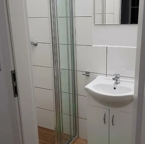 Nr 15 - 2 Z 2 Lazienkami Centrum Parking Gratis! Διαμέρισμα *