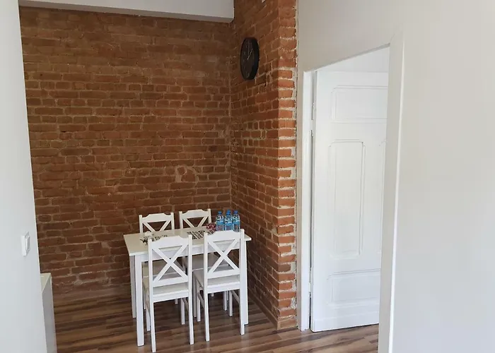 Nr 15 - 2 Z 2 Lazienkami Centrum Parking Gratis! * Πόζναν